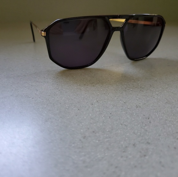 Accessories - Vintage Sunglasses Aviator Black Accessories - Vintage Sunglasses Aviator Black